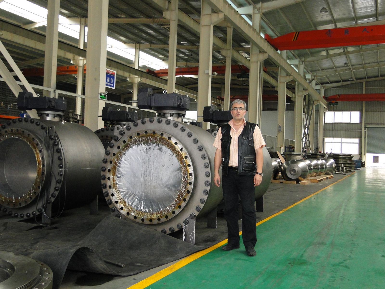 Iran Clients in PipesTec China Ball Valve Workshop